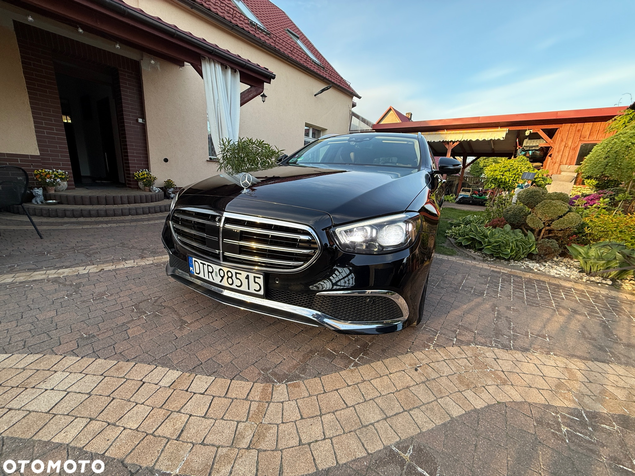 Mercedes-Benz Klasa E - 27