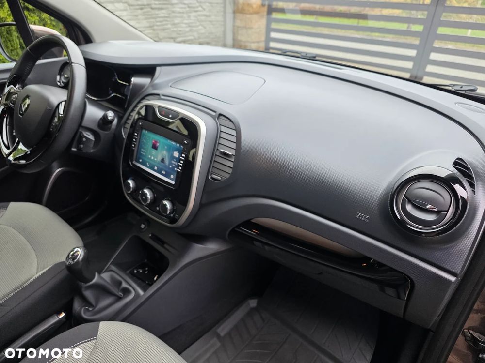 Renault Captur - 21