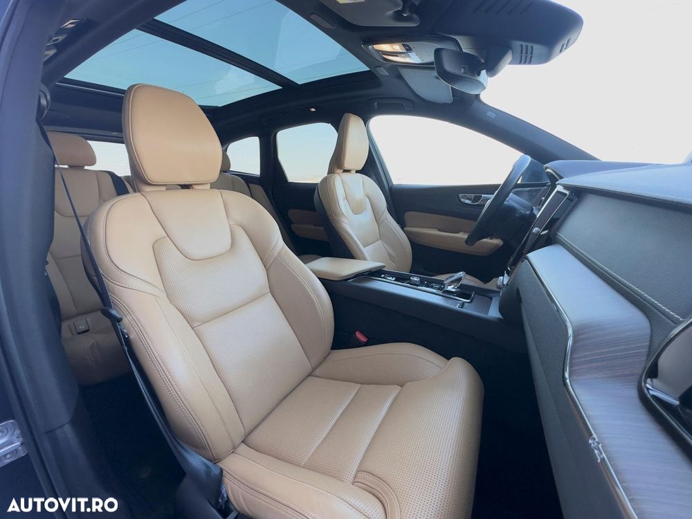 Volvo XC 60 Recharge T8 Twin Engine eAWD Inscription - 23