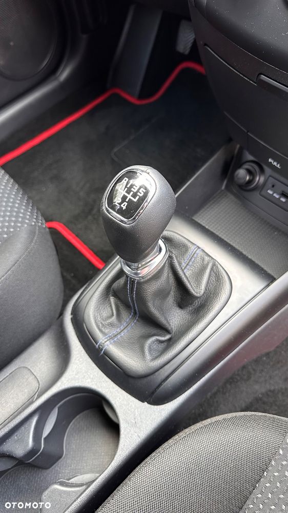 Hyundai i30 1.4 Comfort EU5 - 32