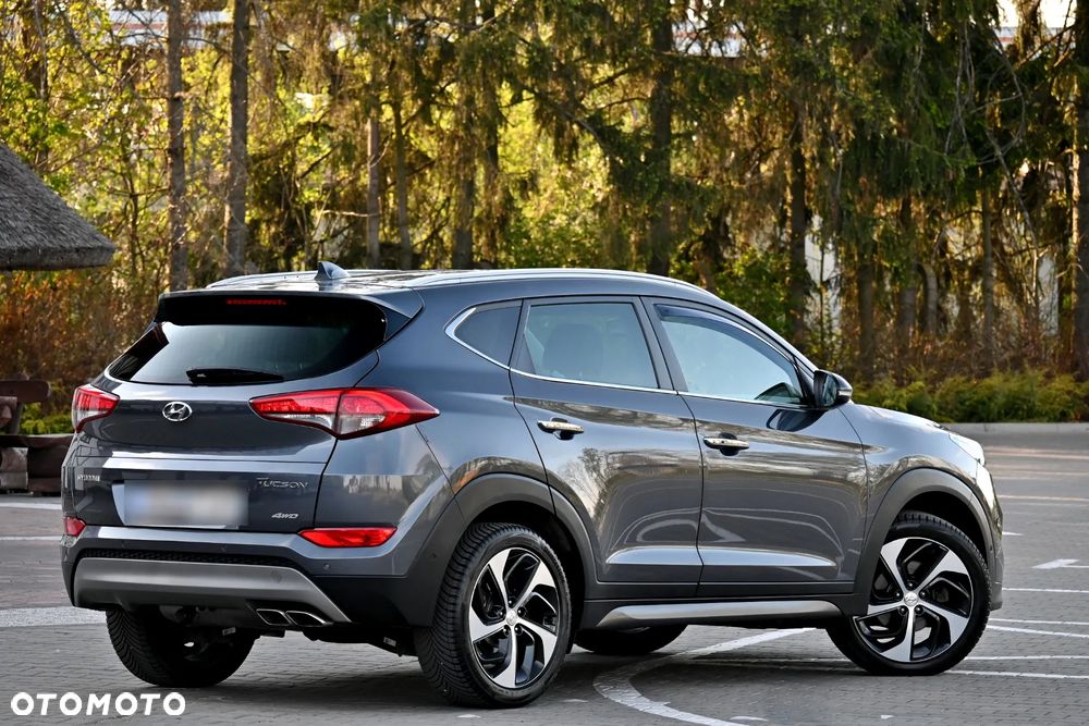 Hyundai Tucson 2.0 CRDI Premium 4WD - 18
