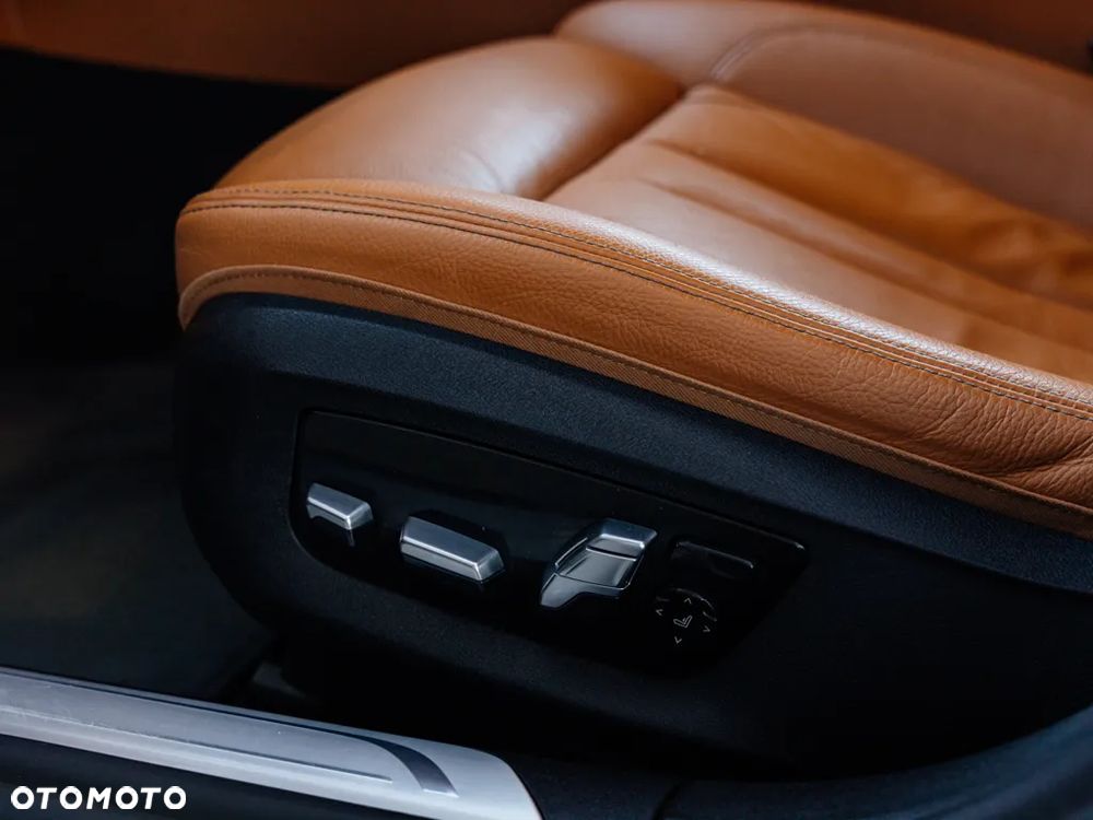 BMW Seria 7 730d xDrive - 11