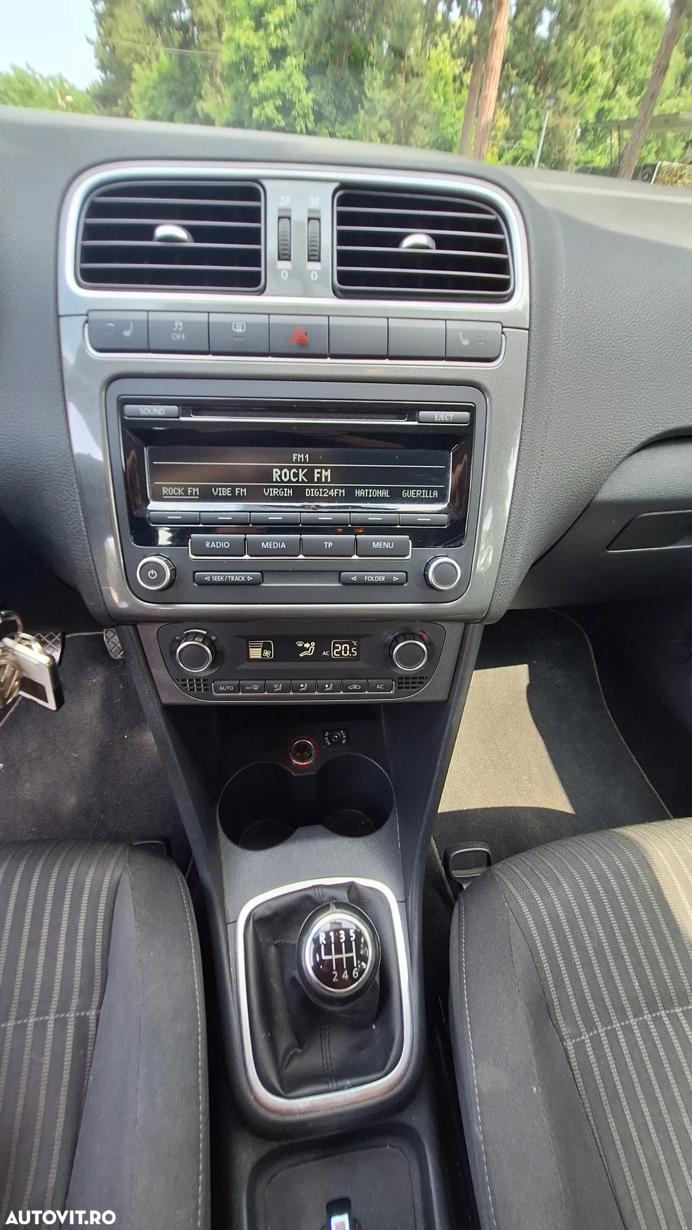 Volkswagen Polo 1.2 TSI Highline - 10
