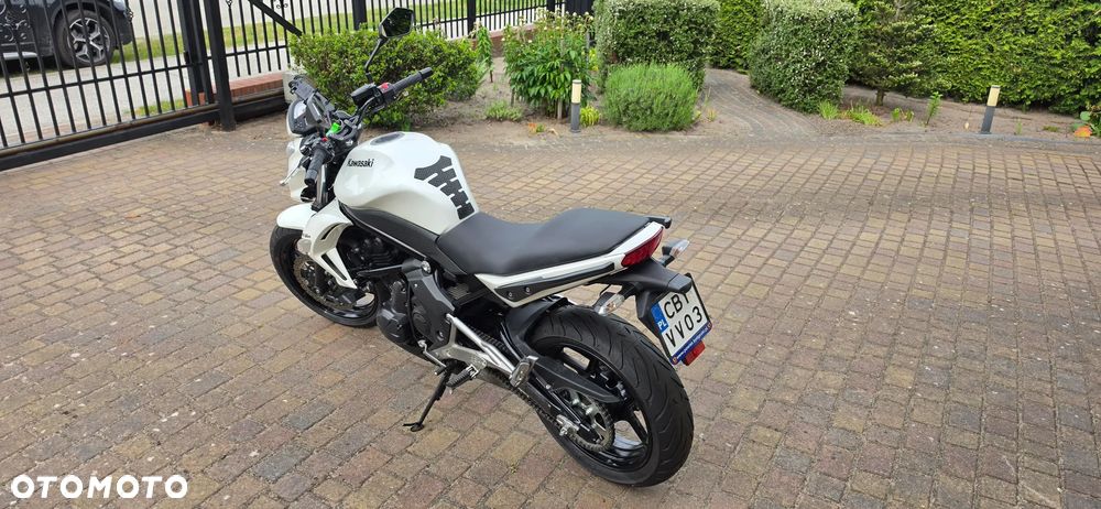 Kawasaki ER - 3
