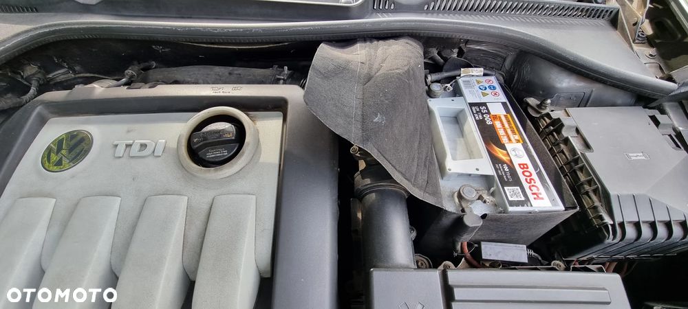 Volkswagen Jetta - 10