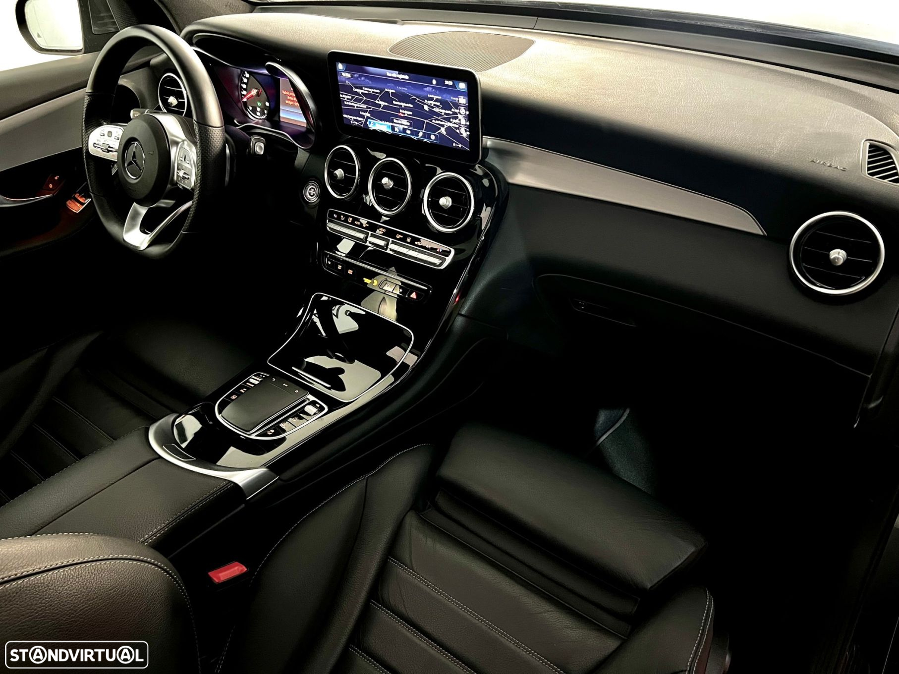 Mercedes-Benz GLC 300 e Coupé 4Matic - 17