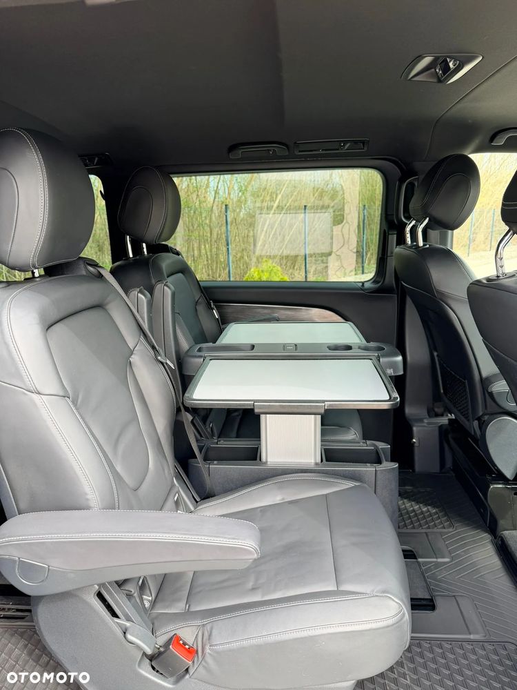 Mercedes-Benz Klasa V 300 d 4-Matic Avantgarde 9G-Tronic - 10