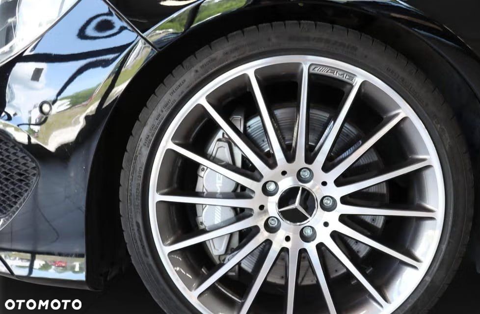 Mercedes-Benz CLA AMG 45 4-Matic - 25