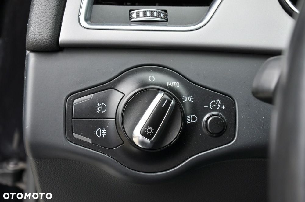 Audi A4 Avant 2.0 TDI - 13
