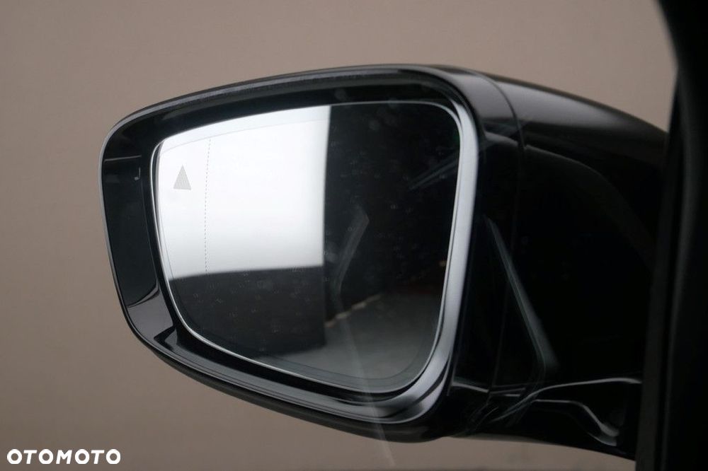 BMW Seria 3 - 36