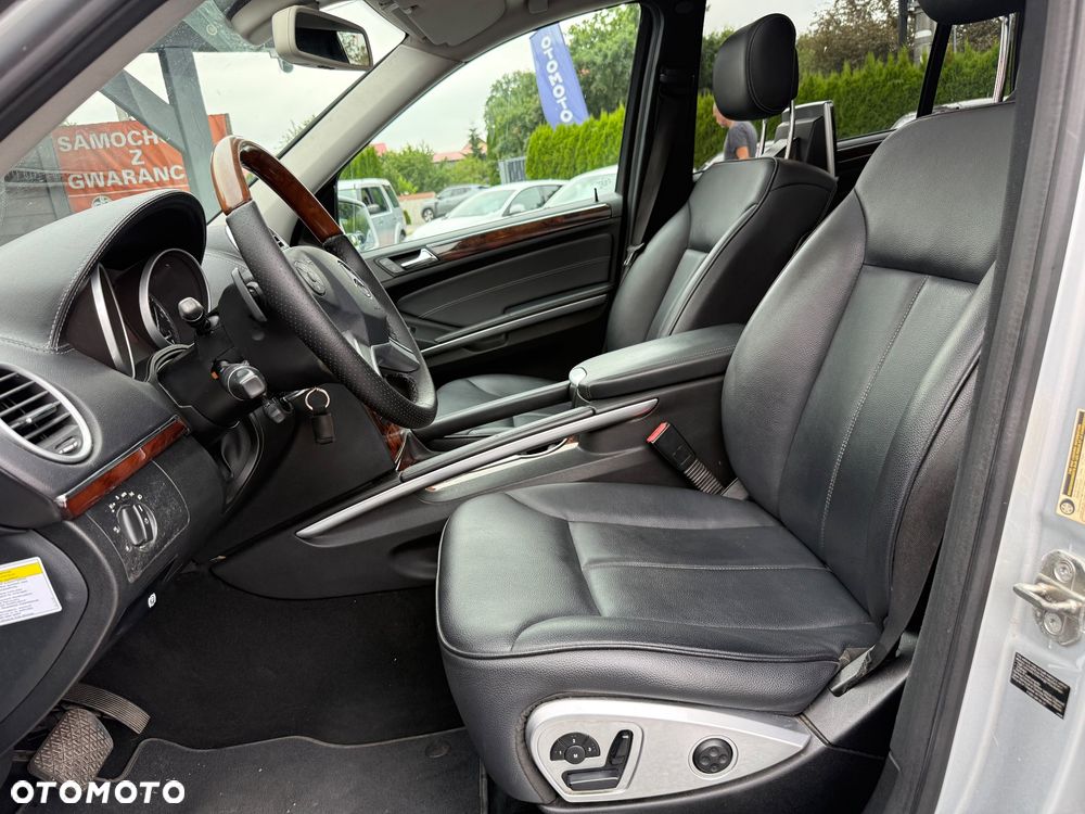 Mercedes-Benz GL 450 4Matic 7G-TRONIC - 16