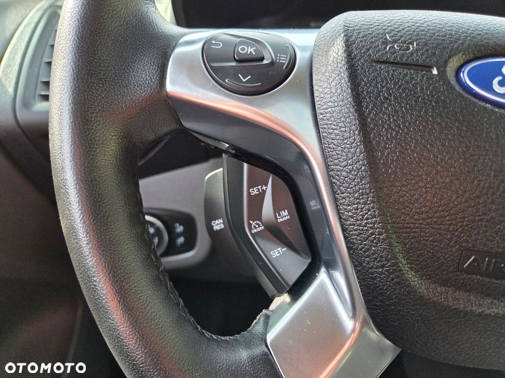 Ford Tourneo Connect Grand - 15