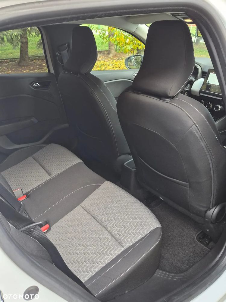 Renault Clio 1.6 E-TECH Intens - 8