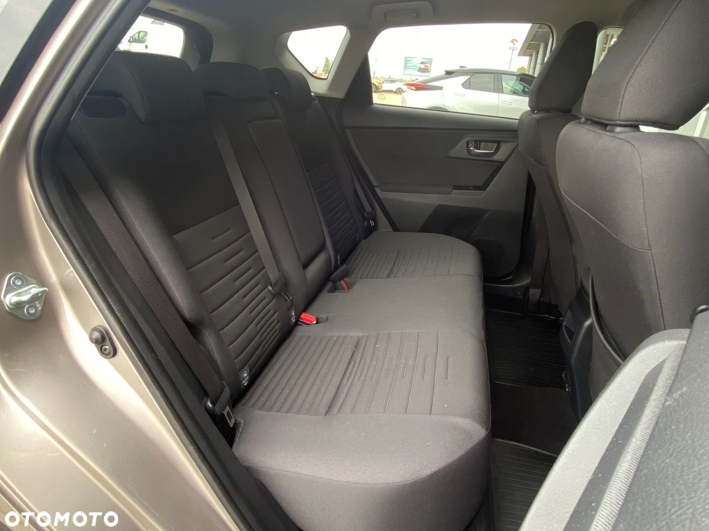 Toyota Auris 1.6 Comfort - 14