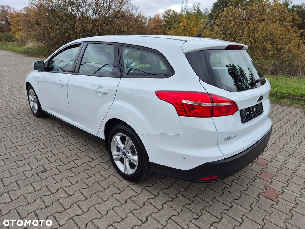 Ford Focus - 12