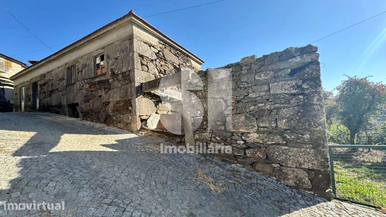 Moradia em Pedra para Recuperar com Vistas Deslumbrantes – Arouca - Grande imagem: 4/22
