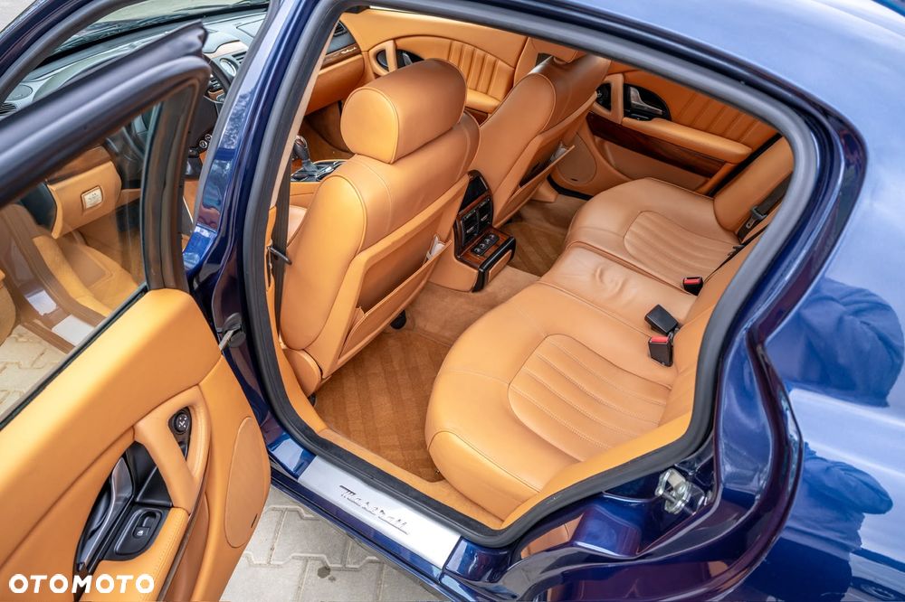 Maserati Quattroporte - 9