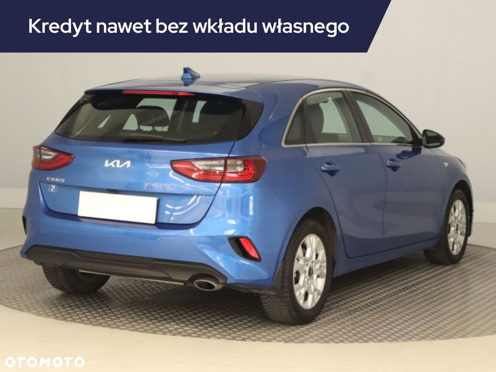 Kia Ceed - 7
