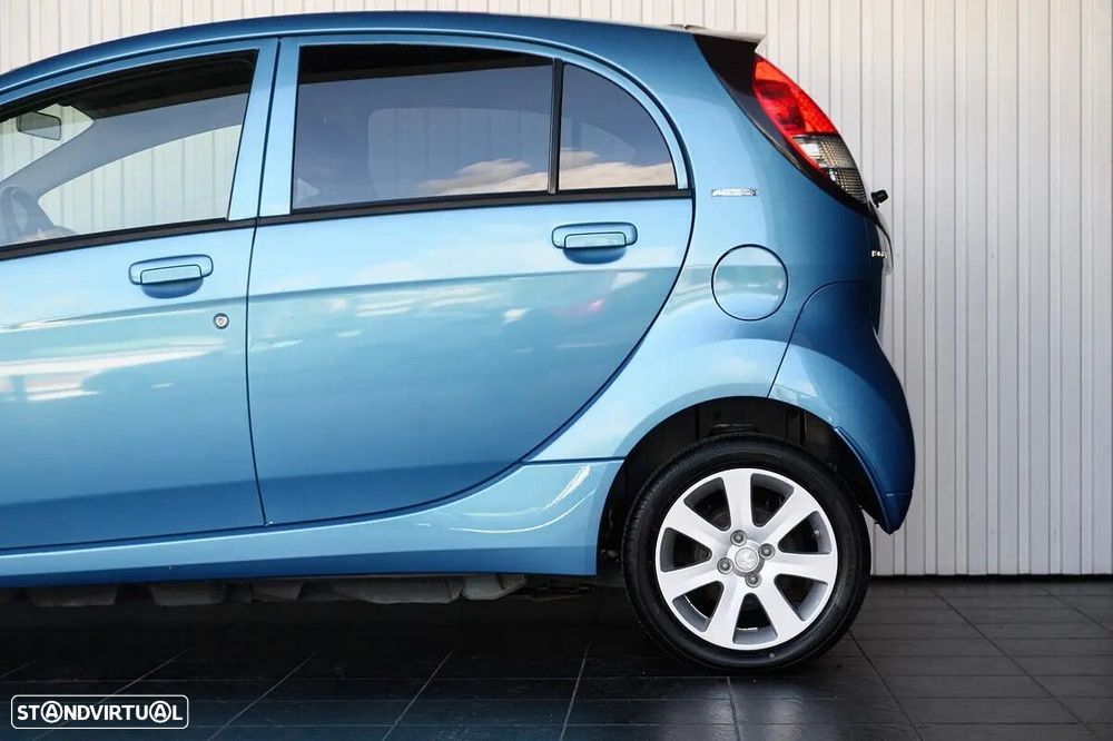 Peugeot iOn Active - 14