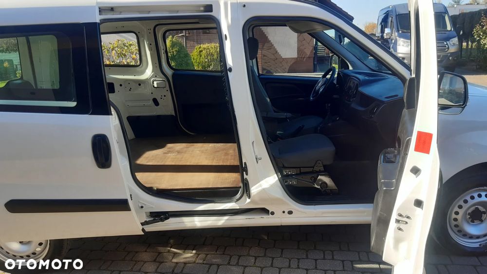 Fiat Doblo - 11