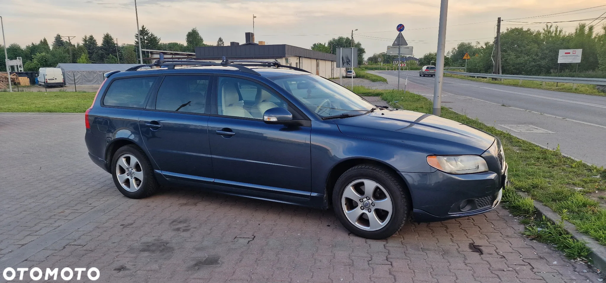 Volvo V70 2.0D Momentum - 7