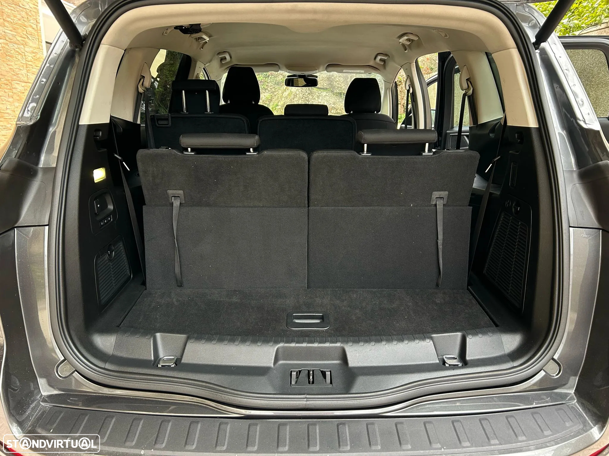 Ford S-Max 2.0 TDCi Titanium AWD - 56