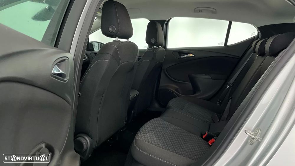 Opel Astra 1.5 D Business Edition S/S - 9