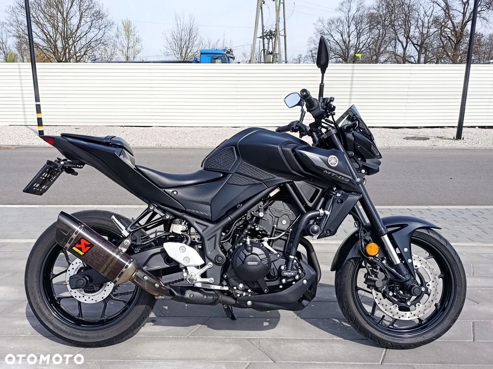 Yamaha MT - 2