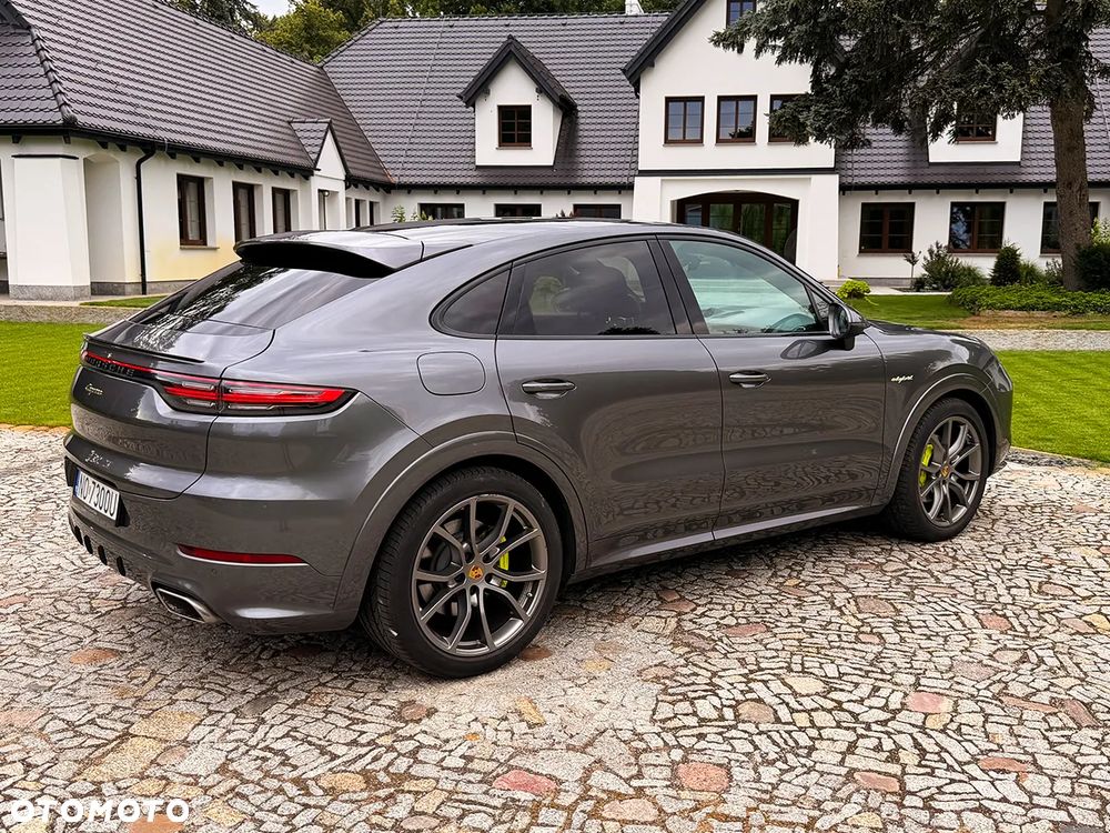 Porsche Cayenne E-Hybrid - 13