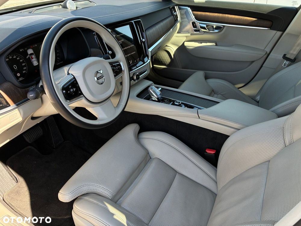 Volvo S90 - 10