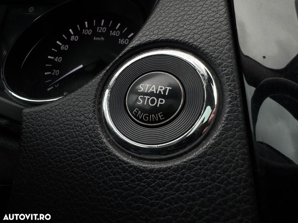 Nissan Qashqai 1.6 DCI TEKNA - 17