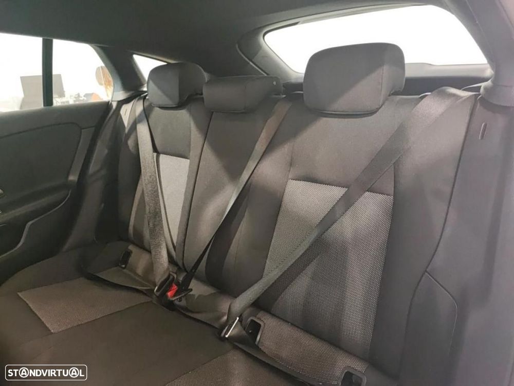 Mercedes-Benz CLA 180 d Shooting Brake Style Aut. - 7