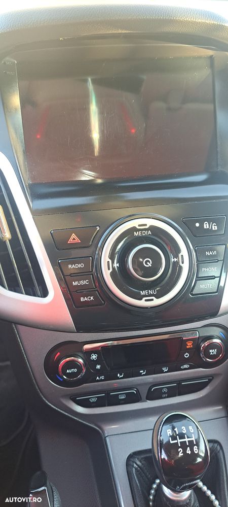 Ford Focus 1.6 TDCI DPF Titanium - 3