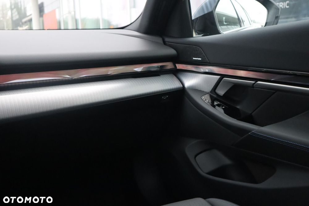 BMW Seria 5 520i - 18