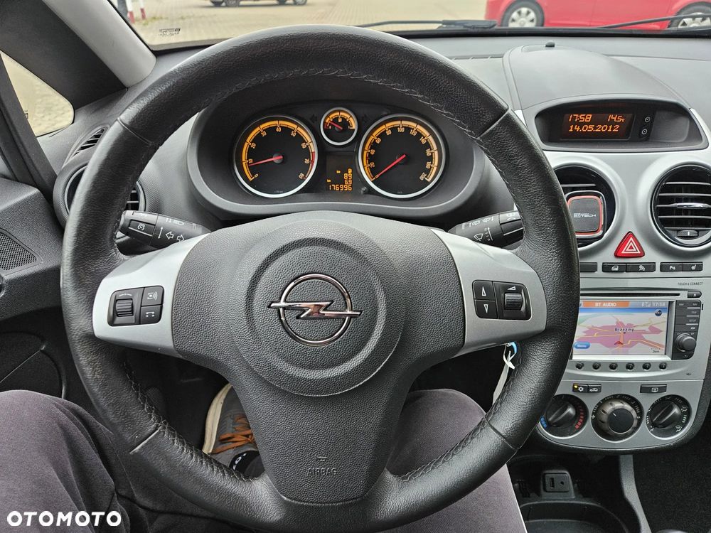 Opel Corsa - 8