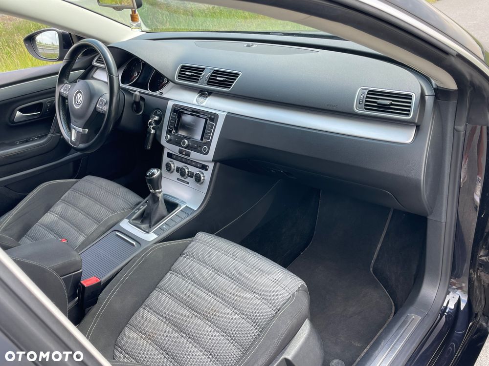 Volkswagen Passat CC 1.8 TSI Exclusive - 22