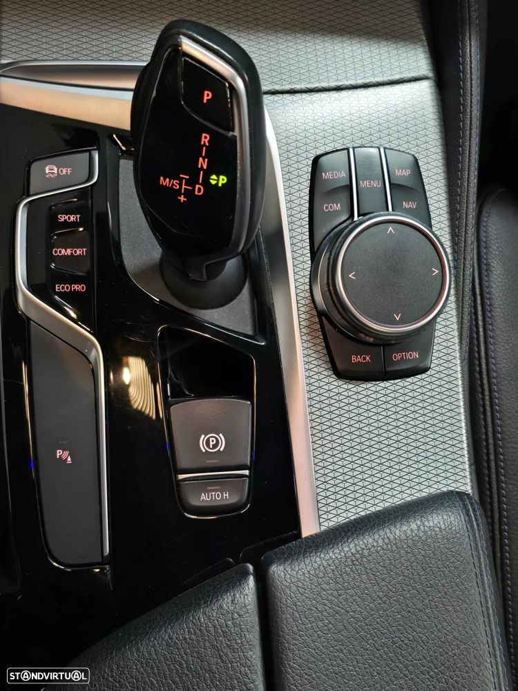 BMW 520 d Pack M Auto - 29