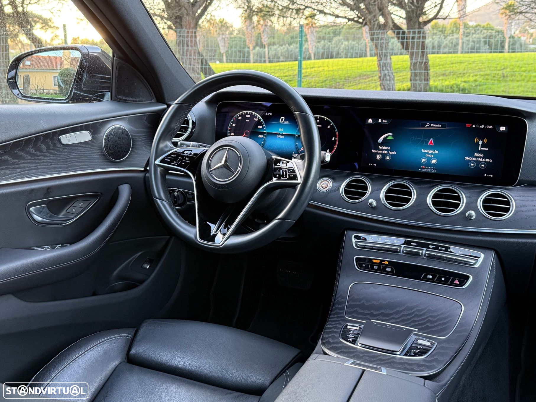 Mercedes-Benz E 220 d Avantgarde - 27