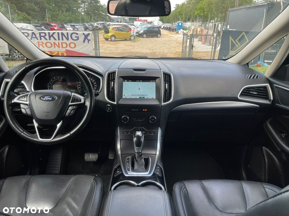 Ford S-Max - 8