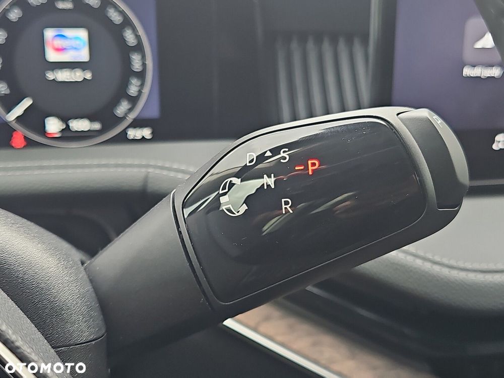 Skoda Superb 1.5 TSI mHEV L&K DSG - 18