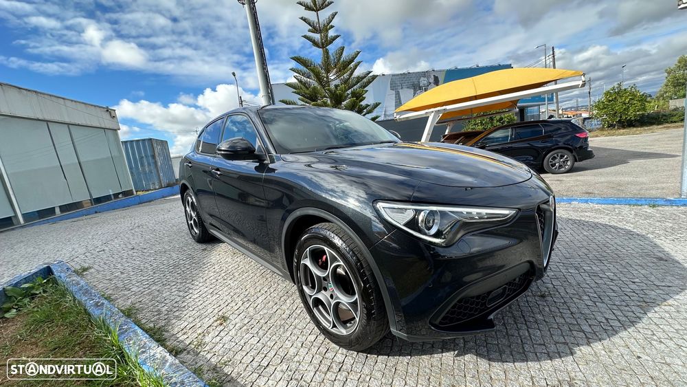 Alfa Romeo Stelvio 2.2 D AT8 - 4