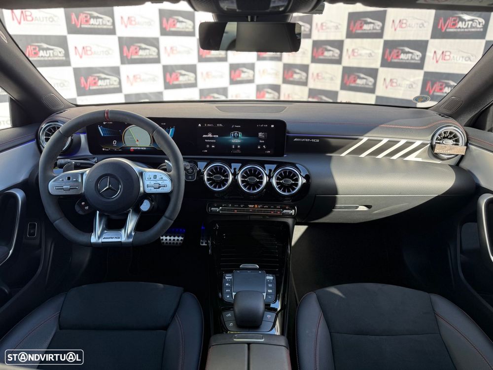 Mercedes-Benz CLA 45 AMG S 4Matic+ - 35
