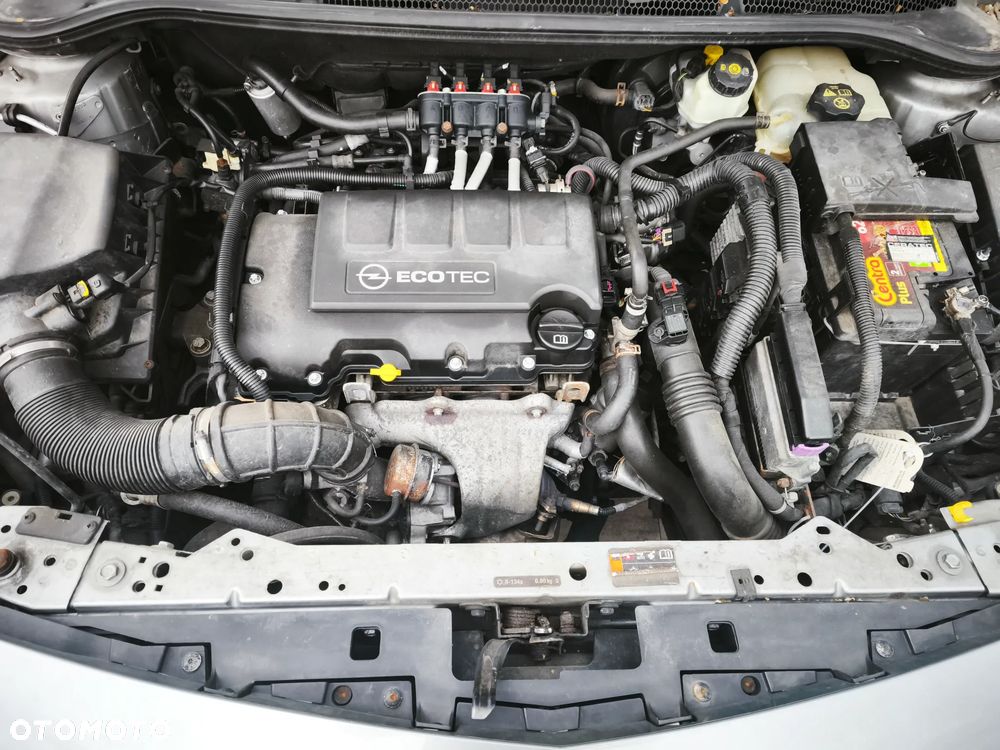 Opel Astra 1.4 T Active - 8