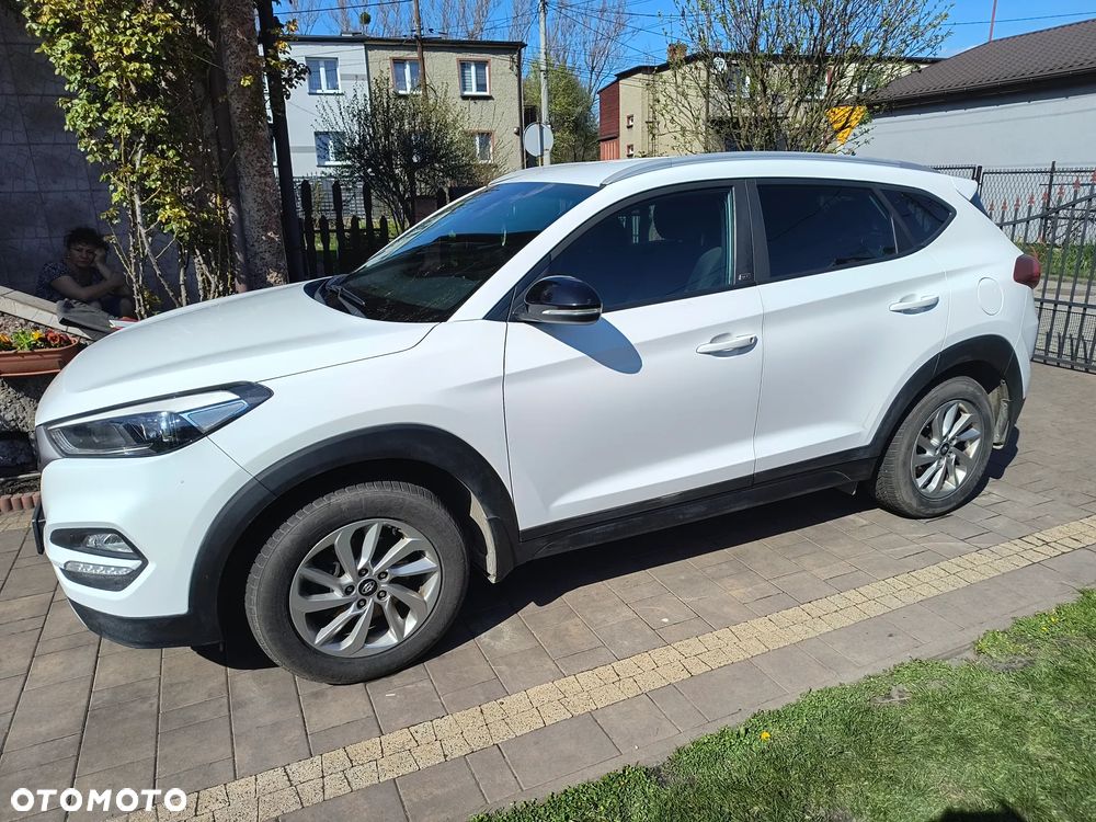 Hyundai Tucson 1.6 GDI BlueDrive GO 2WD - 2
