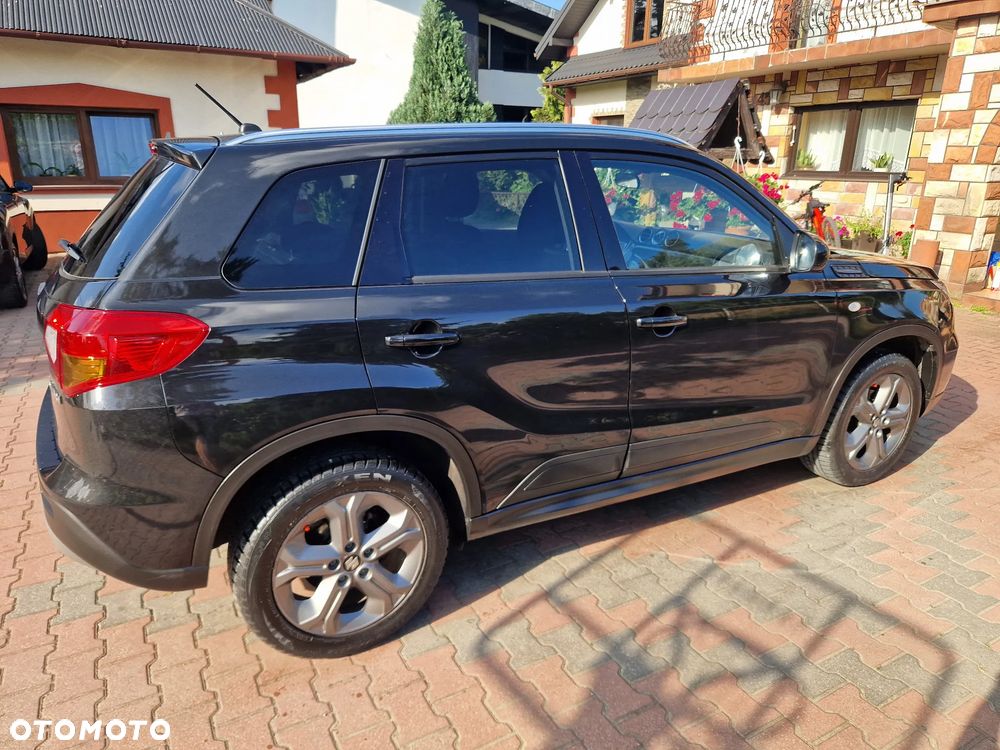 Suzuki Vitara 1.6 Premium 2WD - 33
