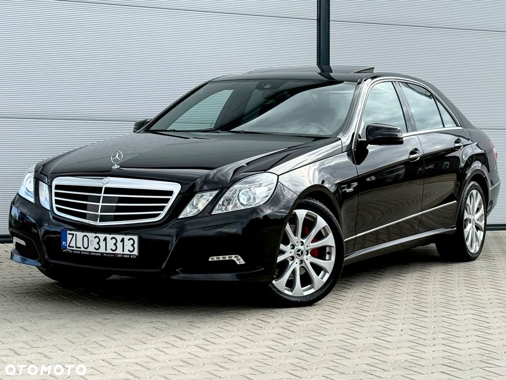 Mercedes-Benz E-Class 2009 photo 2