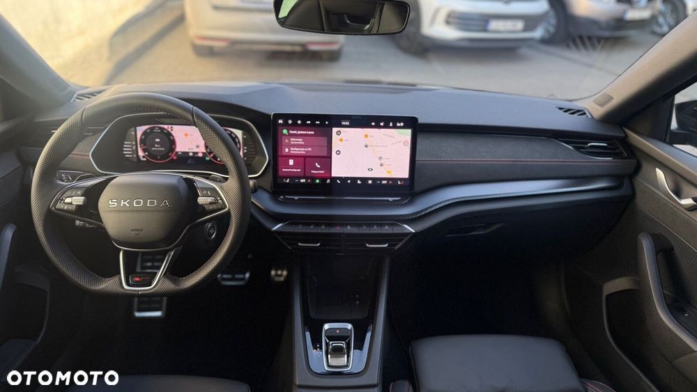 Skoda Octavia 2.0 TSI RS DSG - 9