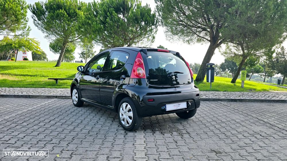 Peugeot 107 1.0 Urban - 8