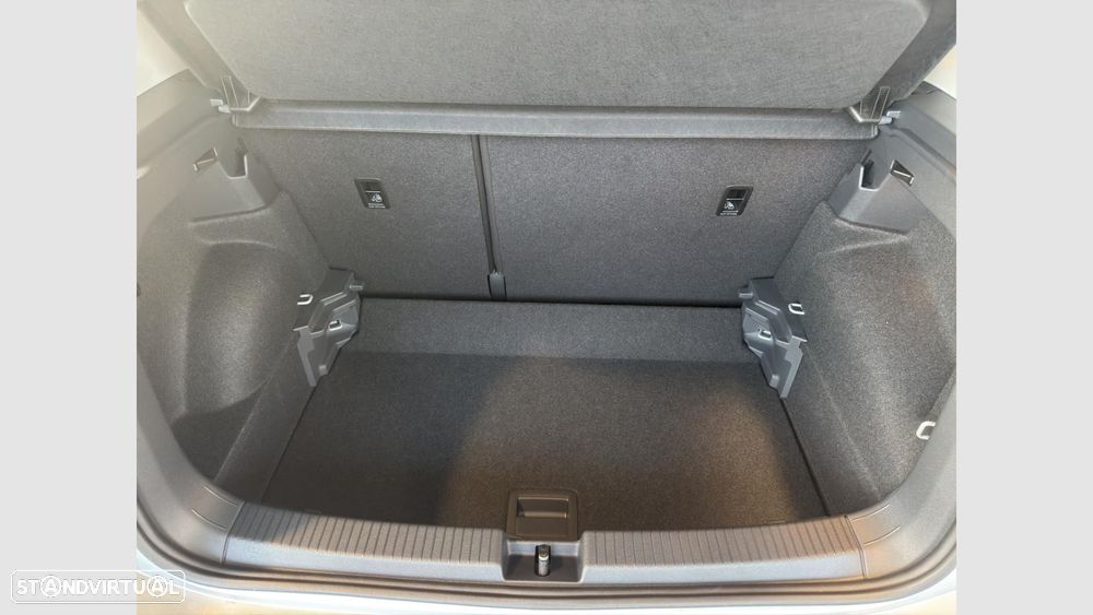 VW T-Cross 1.0 TSI Urban DSG Digital Cockpit Pro - 13