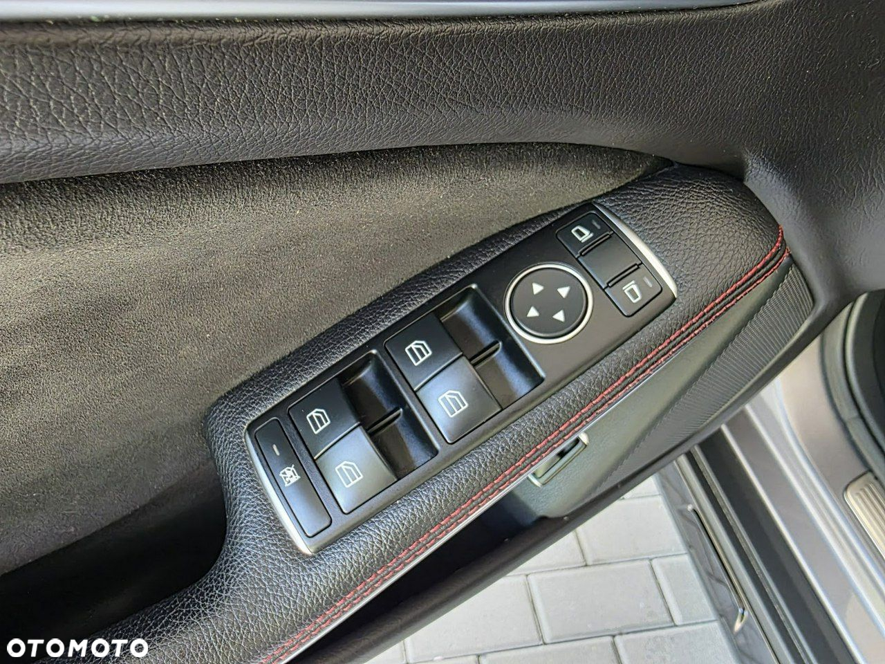 Mercedes-Benz GLA - 22